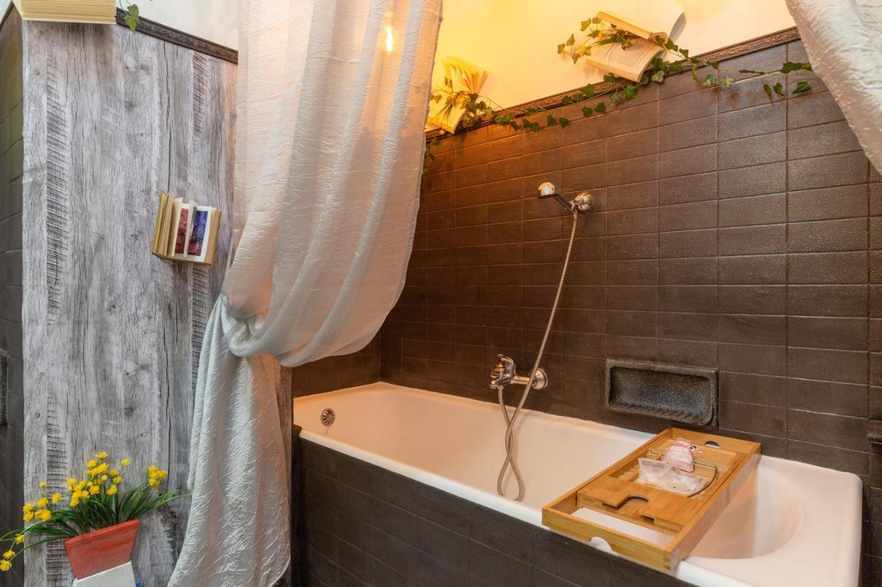 Hostel Art Трієст Екстер'єр фото