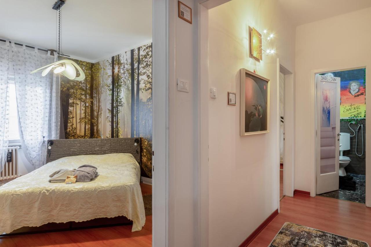 Hostel Art Трієст Екстер'єр фото