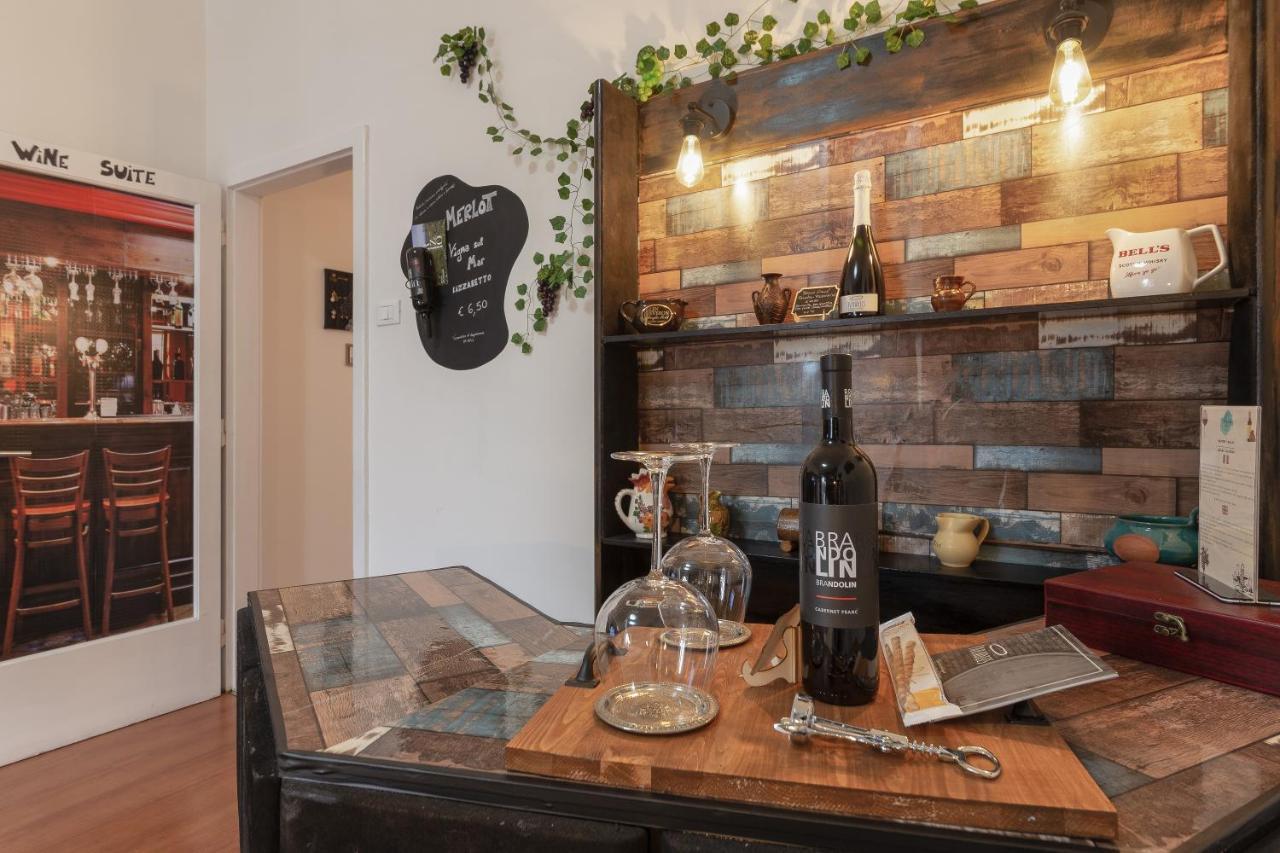 Hostel Art Трієст Екстер'єр фото